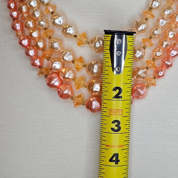 Vintage Costume Jewelry Peach Ombre 4 Layer Faux Pearl Necklace Clip On Earrings - Picture 9 of 12